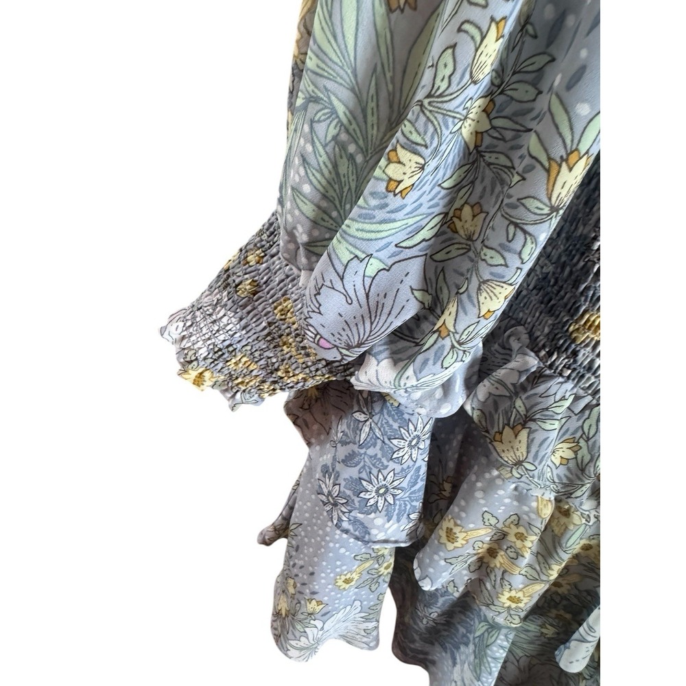 Astr The Label Marietta Blue Floral Tiered Ruffle Mini Dress Smocked Size Large - Picture 5 of 14